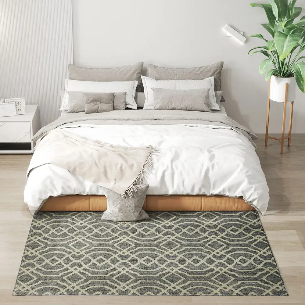 Geometric Pattern Rug 170 x 120cm - Grey, Polypropylene