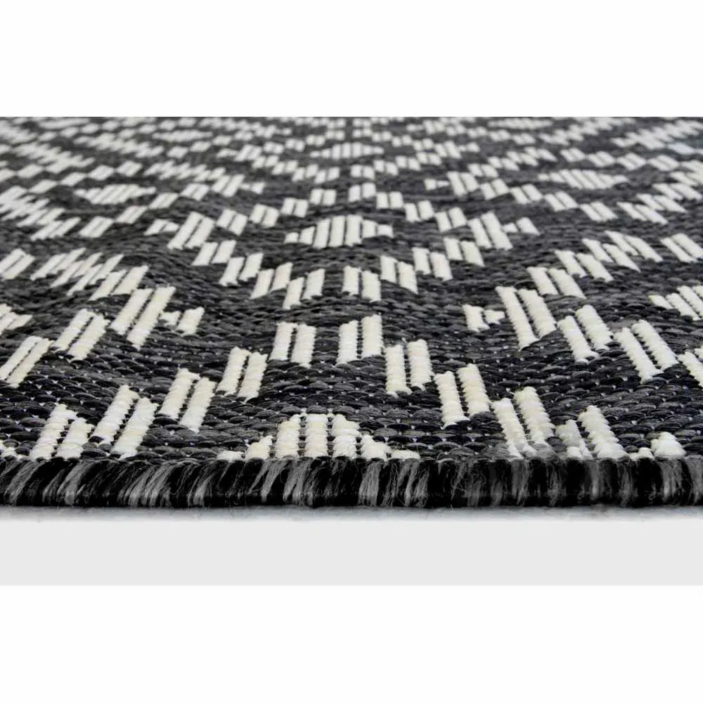 Genesis Black Rug - Black