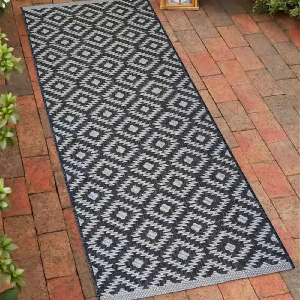 Genesis Black Runner - Black