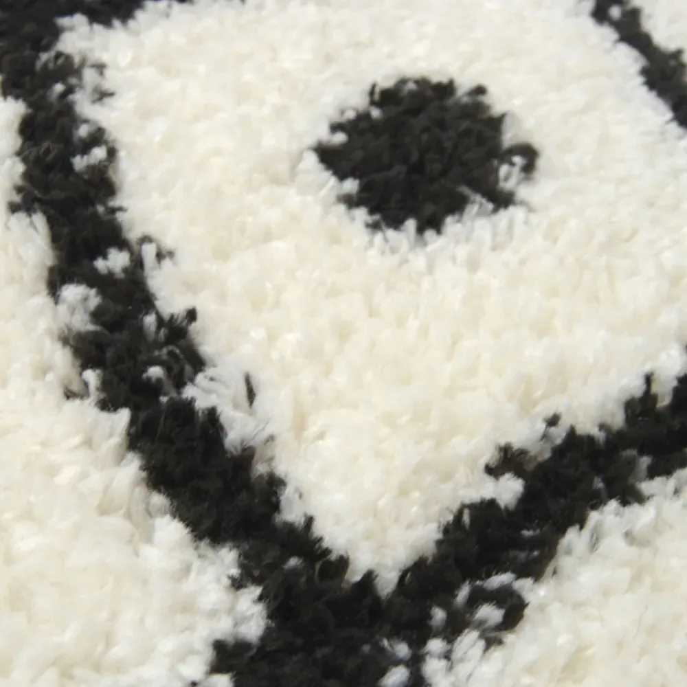 Snug Nomadic Shaggy Rug - White, Polyester