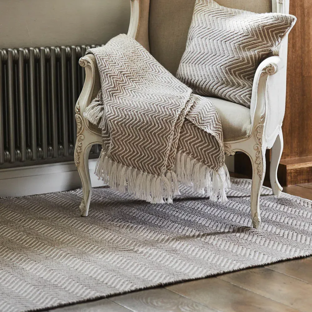 Natural Woven Herringbone Rug - Cream