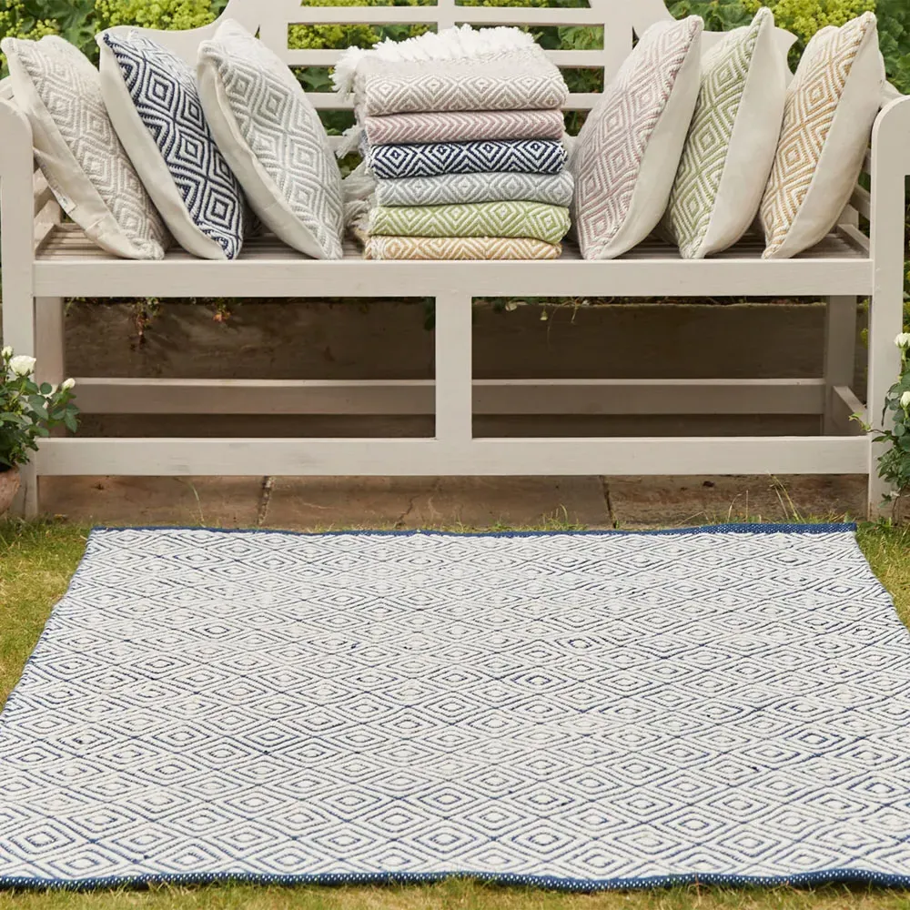 Navy Woven Diamond Rug - Blue