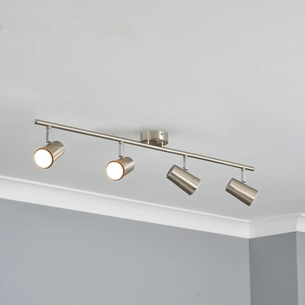 Aurora 4 Spot Light Bar - Silver