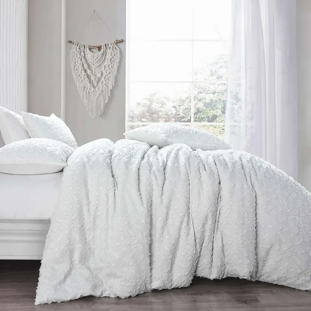 Astra Single Tufted Duvet Set - White image