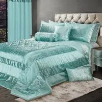 Vera Super King Size Bedspread - Blue
