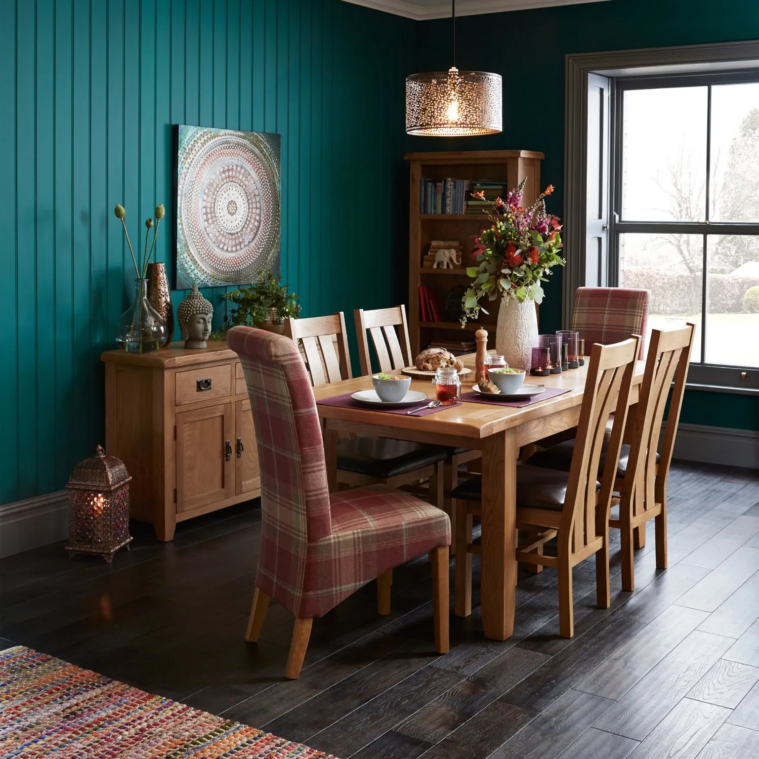 Kinsale 3 Door 3 Drawer Sideboard - Brown, Oak