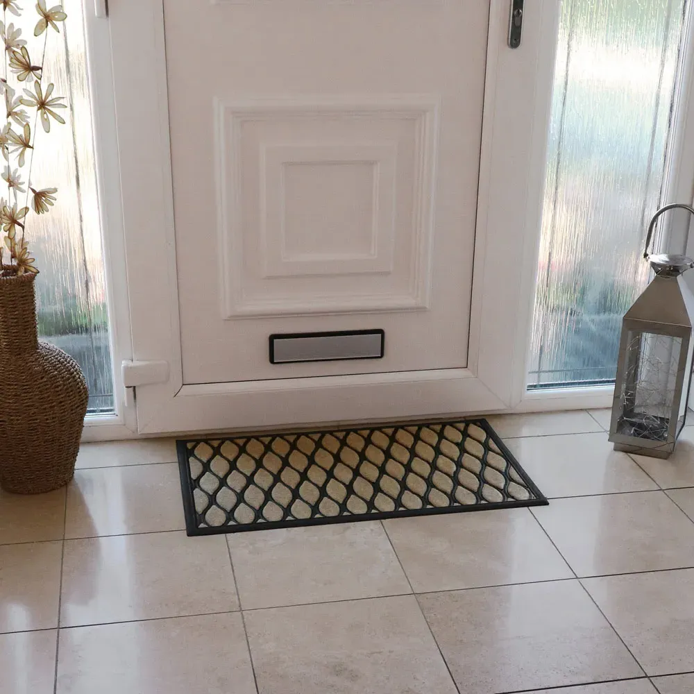 Droplet Vienna Scraper Doormat - Brown, Polypropylene