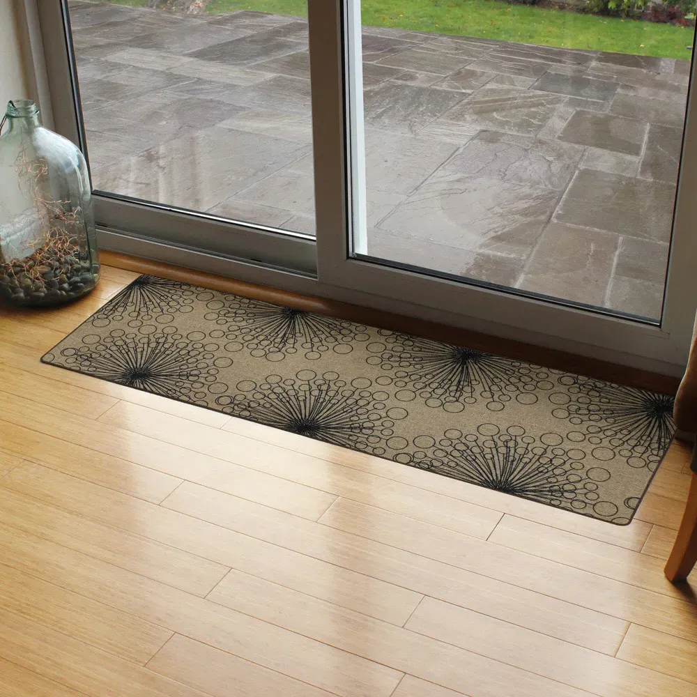 Elegance Dandelion Clock Runner - Cream