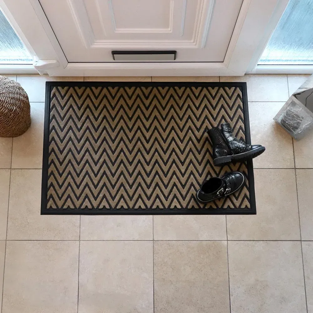 Vienna Zigzag Scraper Doormat - Brown, Polypropylene