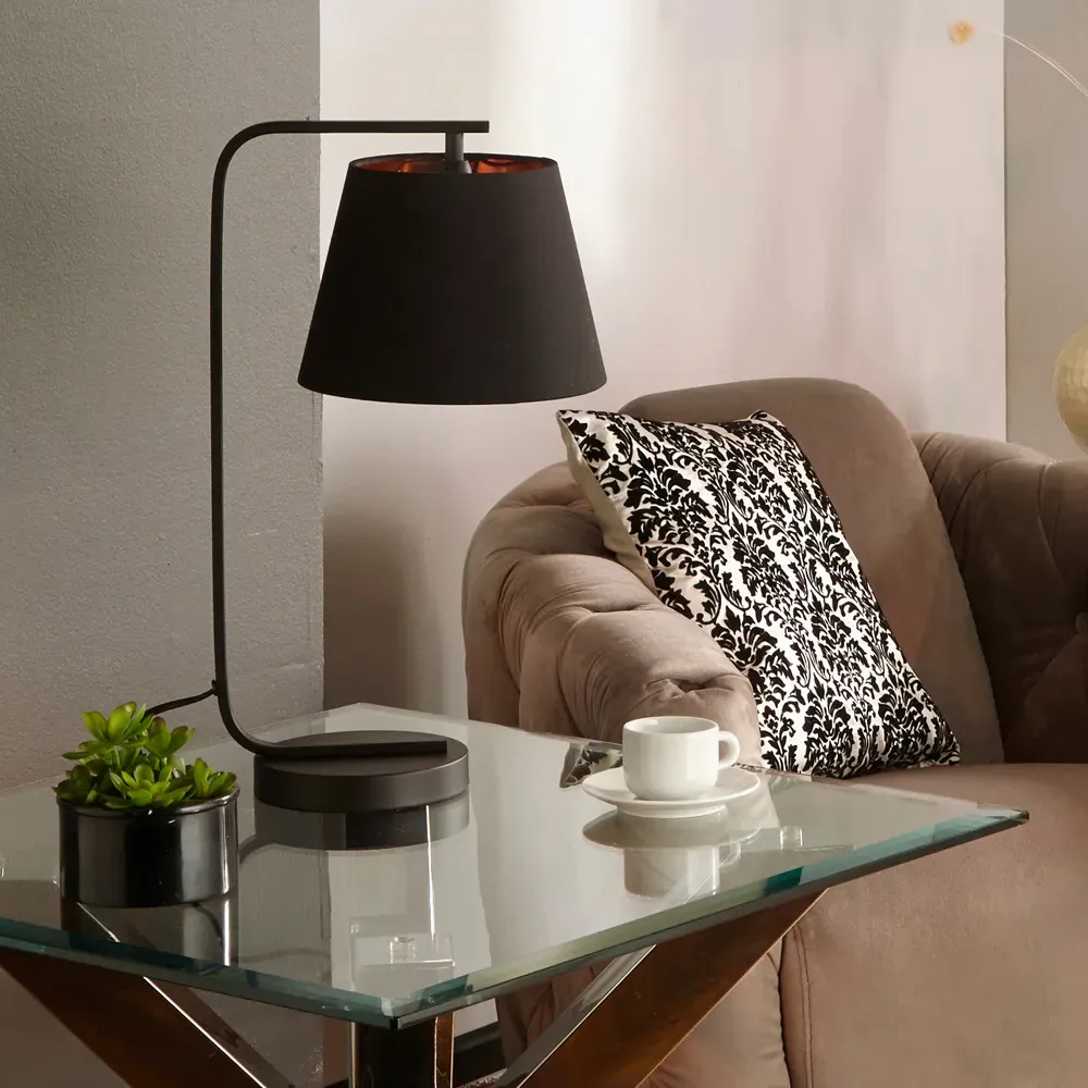 Hendrix Table Lamp - Black, Metal