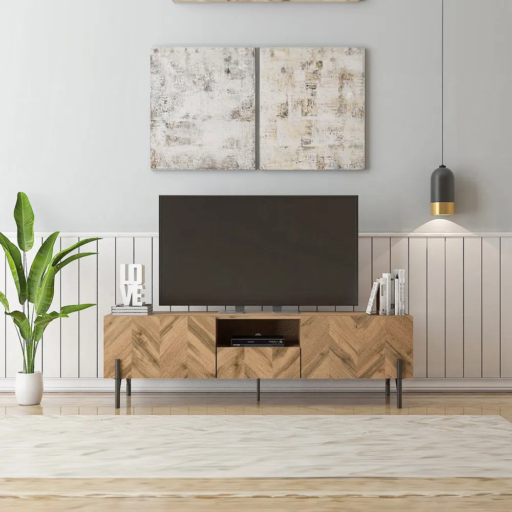 L37 2 Door TV Unit with Shelf - Walton Oak