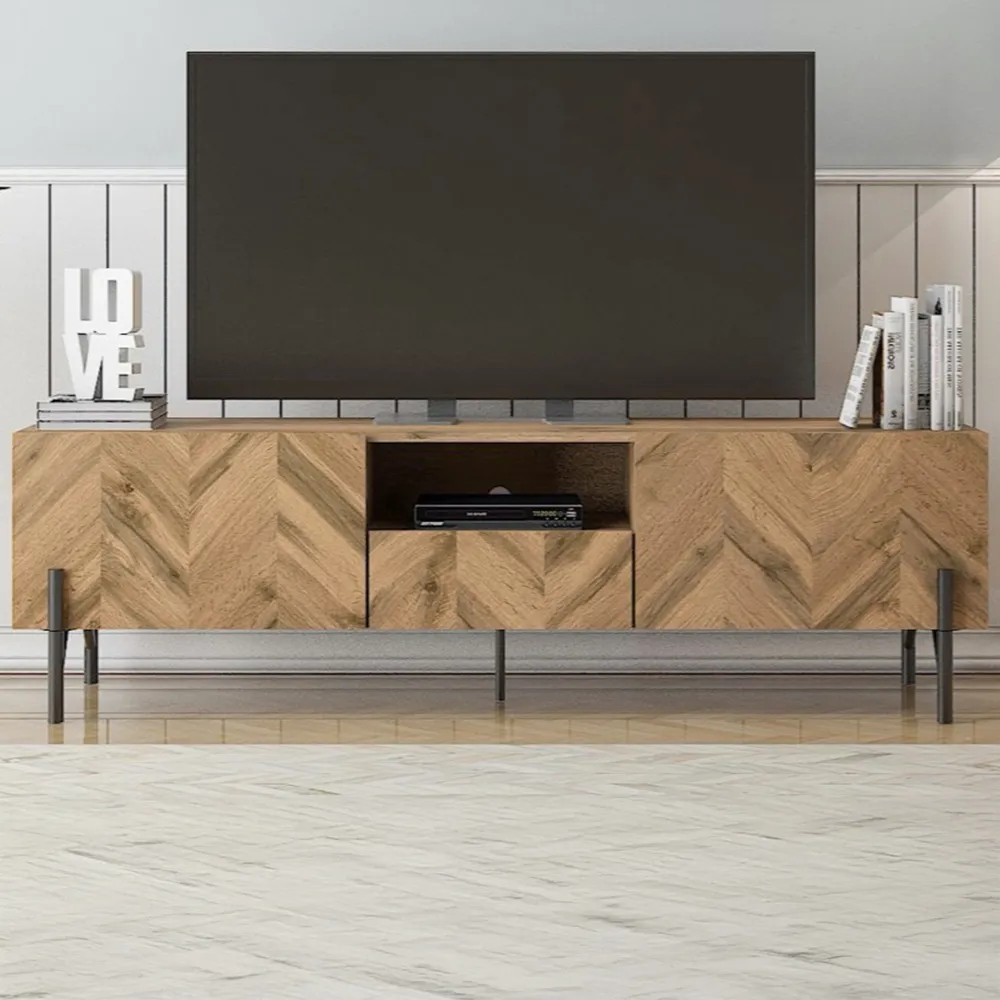 L37 2 Door TV Unit with Shelf - Walton Oak image