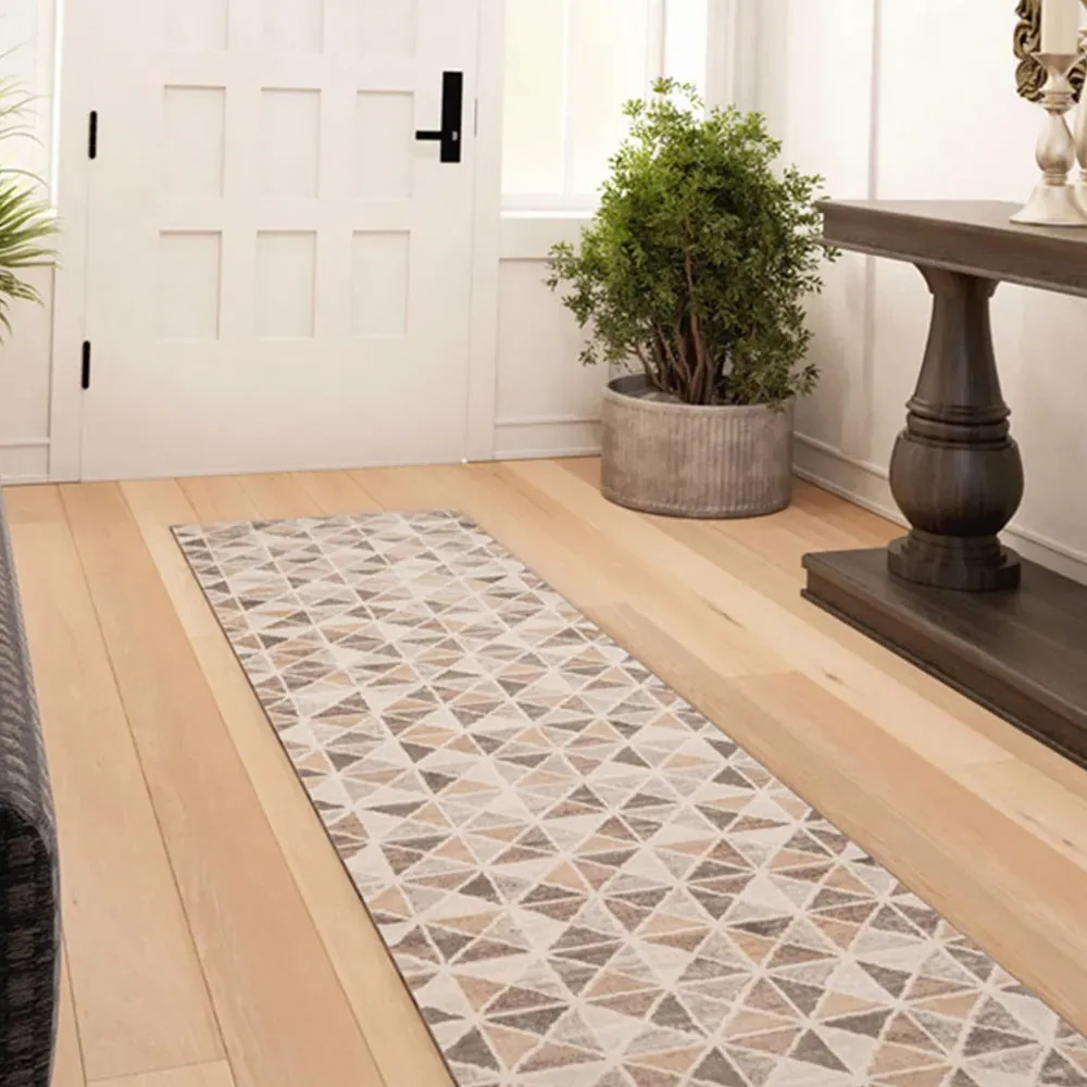 Diamond Geometric Rug - Neutral, Polypropylene