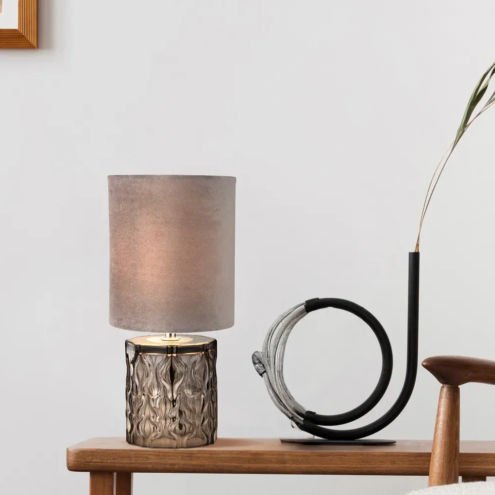Rattan Heart Light with Leaf - Grey
