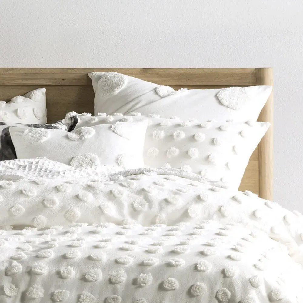 Haze Super King Tufted Duvet Cover Set - White, Cotton