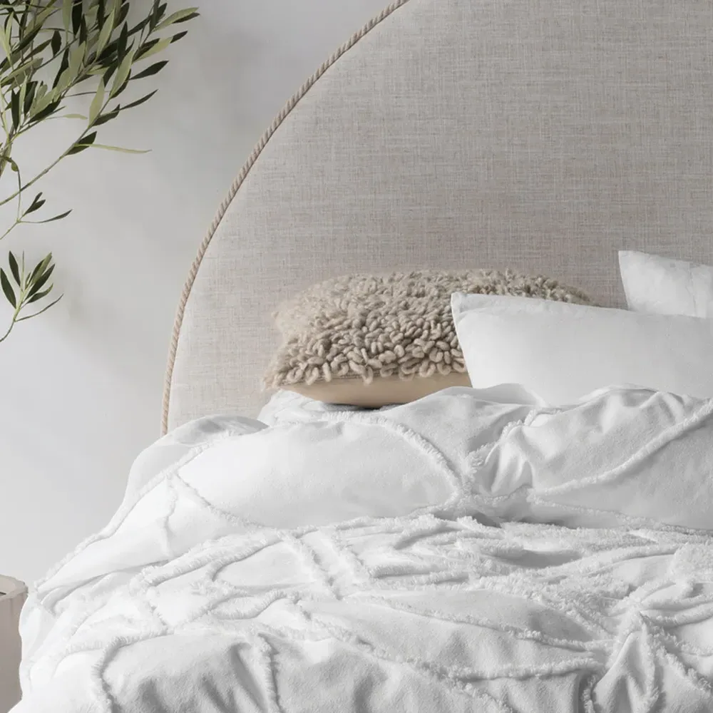 Manisha Super King Tufted Duvet Cover Set - White, Cotton