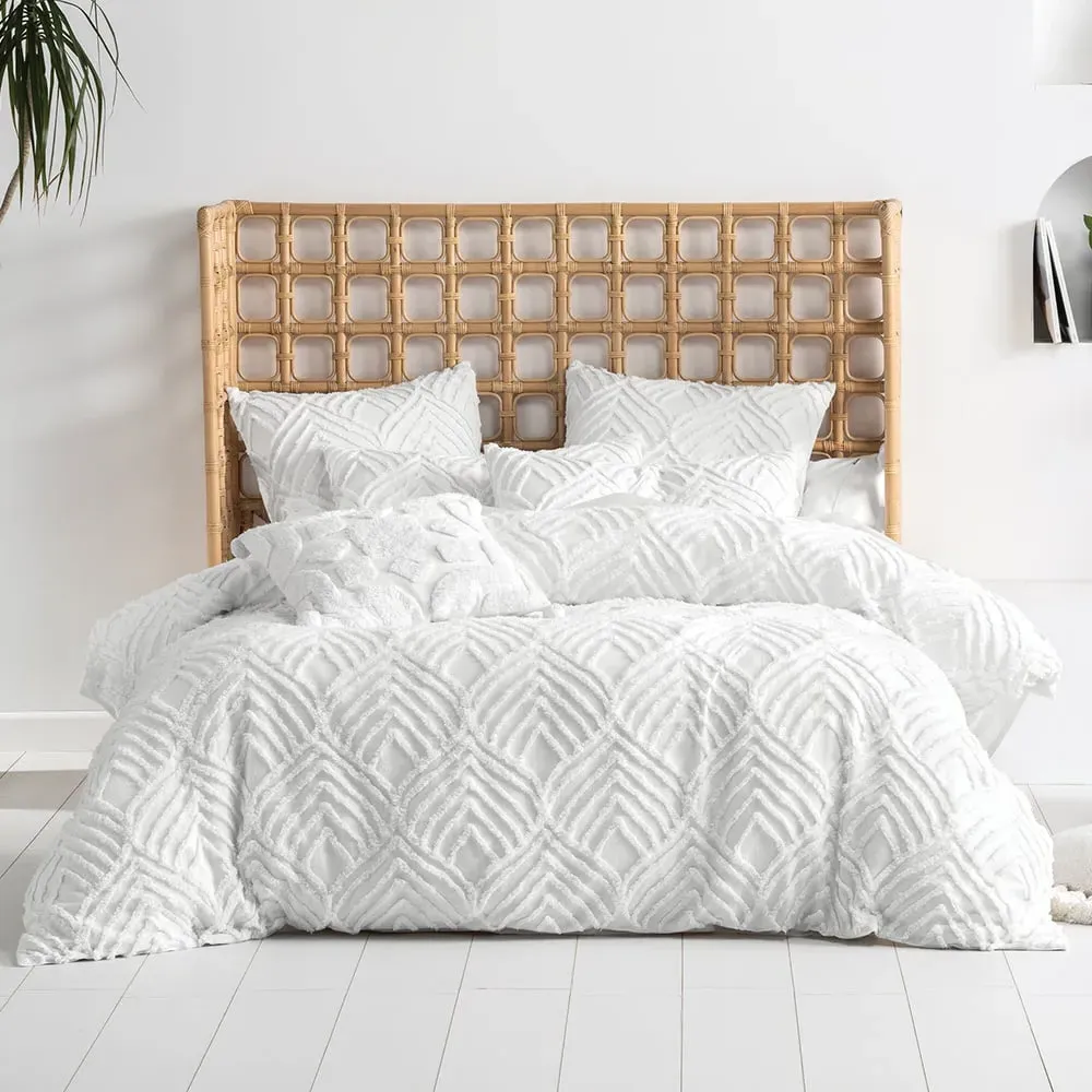 Palm Springs Single Ogee Tufted Duvet Cover Set - White, Cotton image
