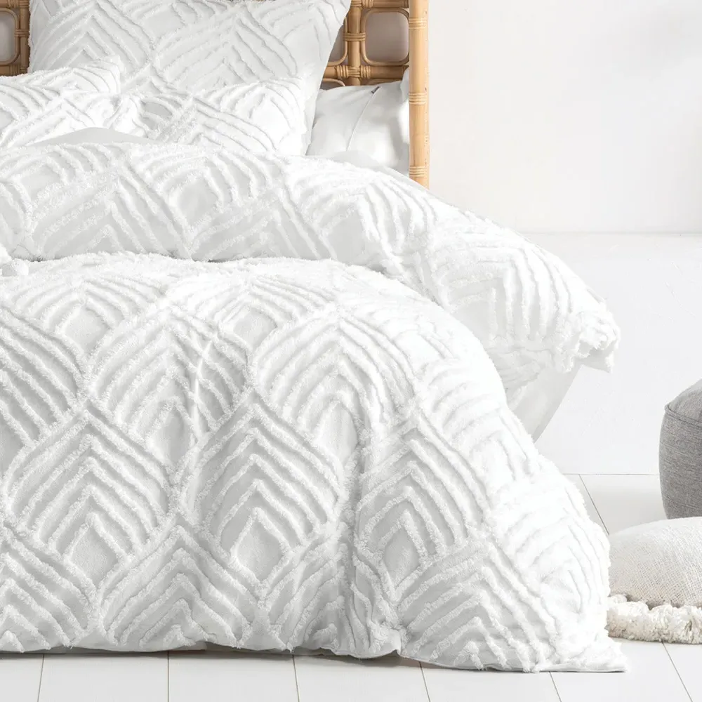 Palm Springs Super King Ogee Tufted Duvet Cover Set - White, Cotton