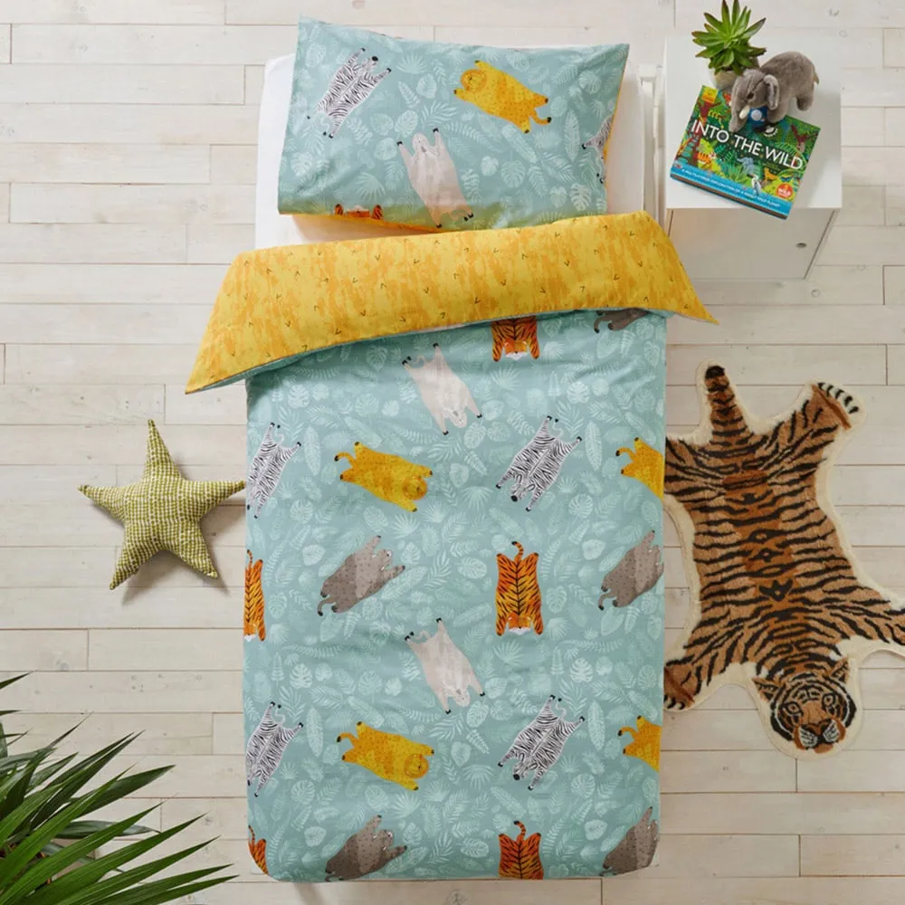 Wild Friends Toddler Duvet Cover Set - Blue image