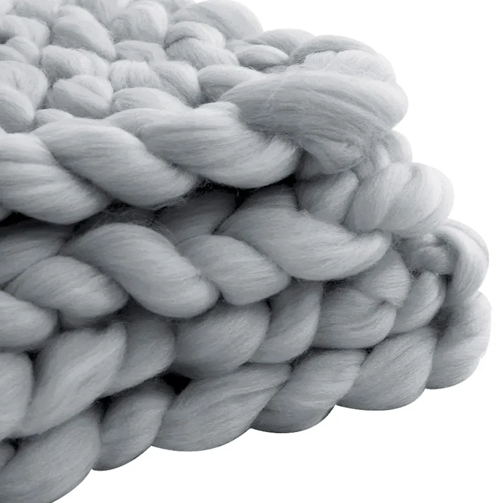 Chunky Knit Throw Blanket - Light Grey