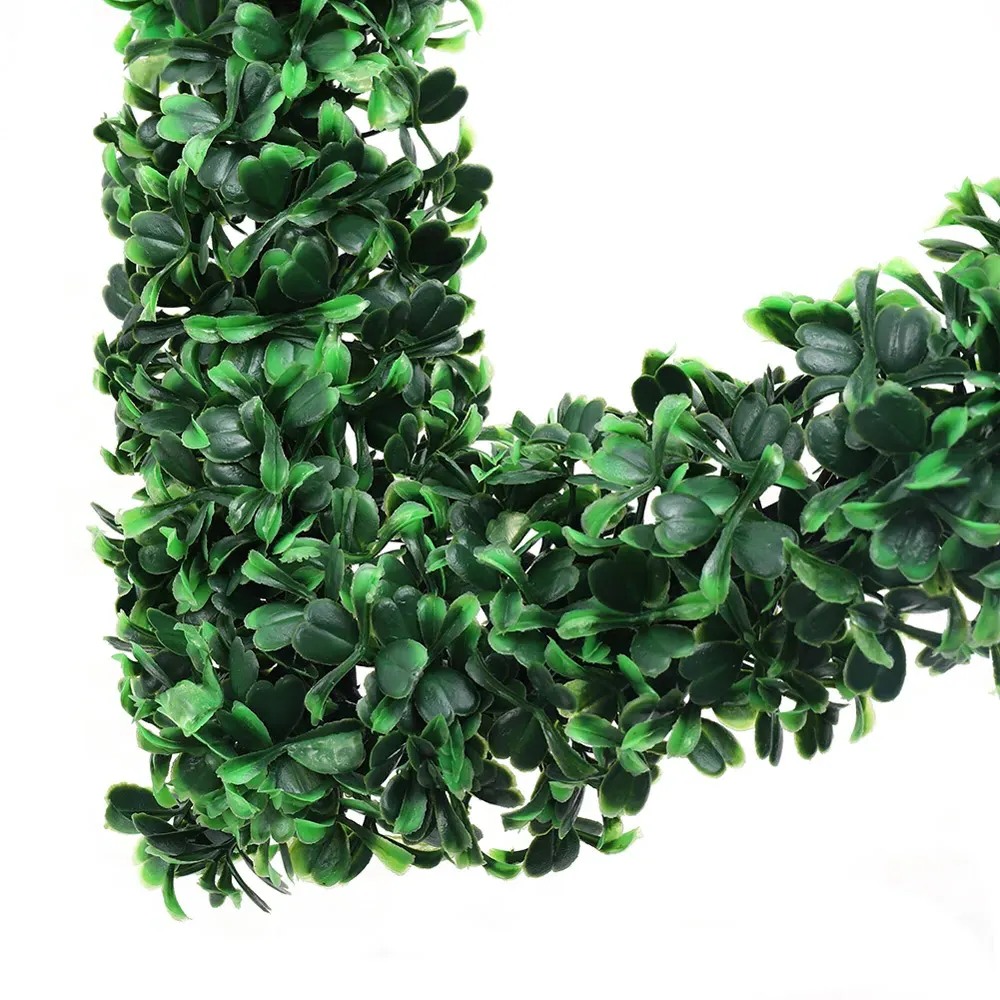 Heart Shape Artificial Boxwood Wreath 42cm - Green