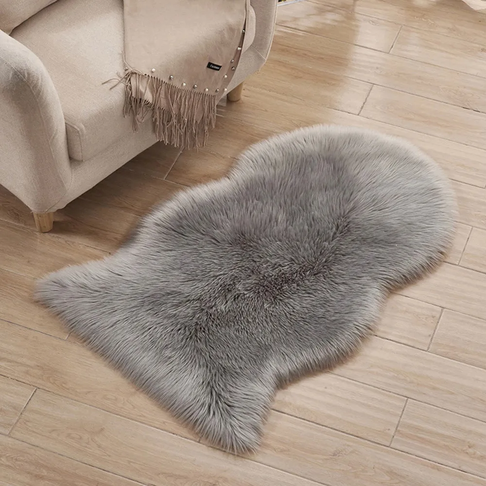Irregular Shaped Shaggy Area Rug - Grey