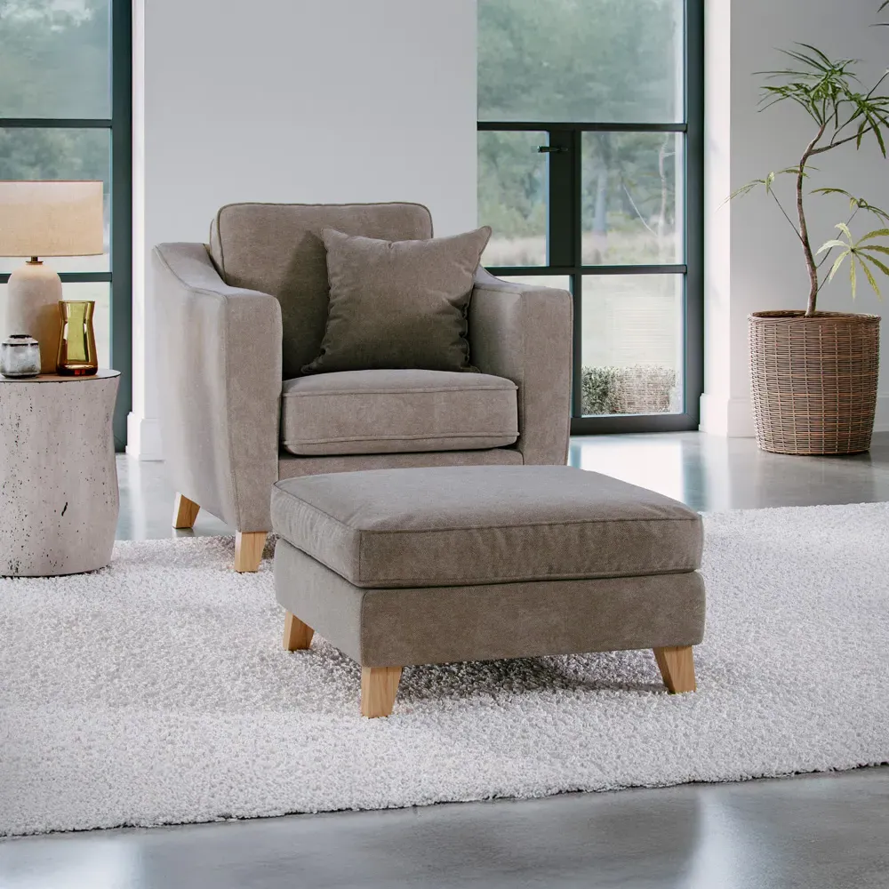 City Fossil Footstool - Blonde