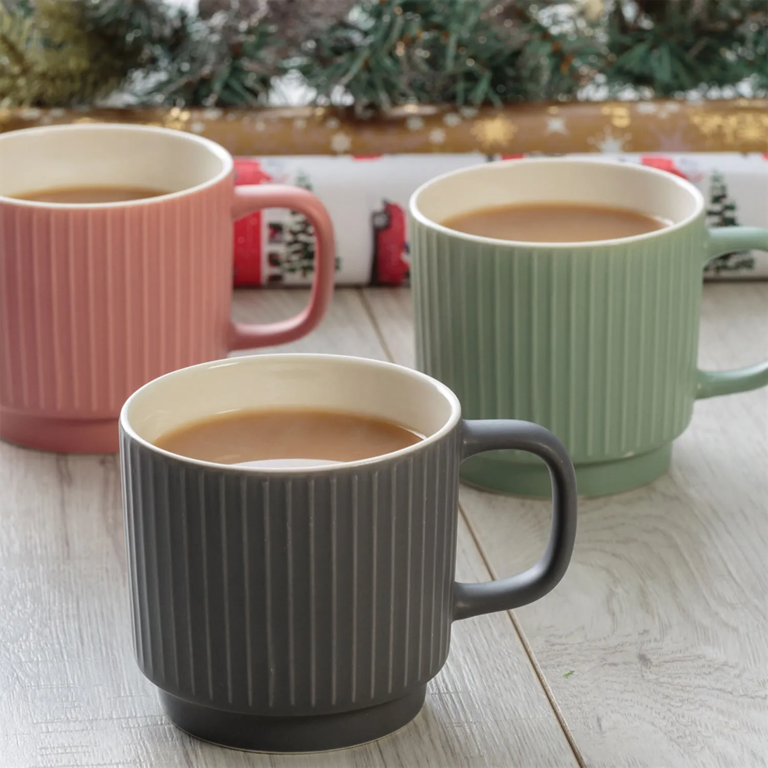 Mason Cash Embossed Line Mug - Coral