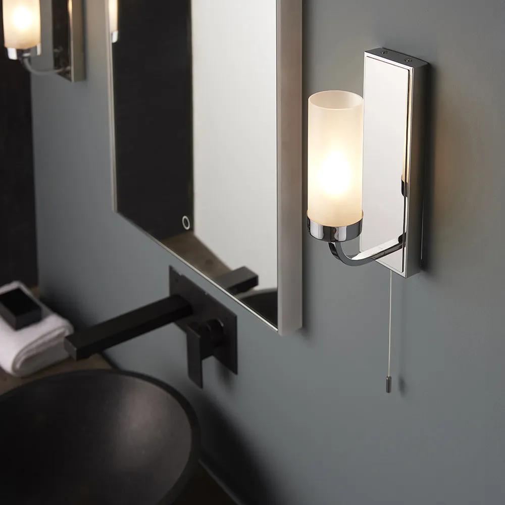 Fano Wall Lamp with Pull Cord - Chrome, Frosted Glass
