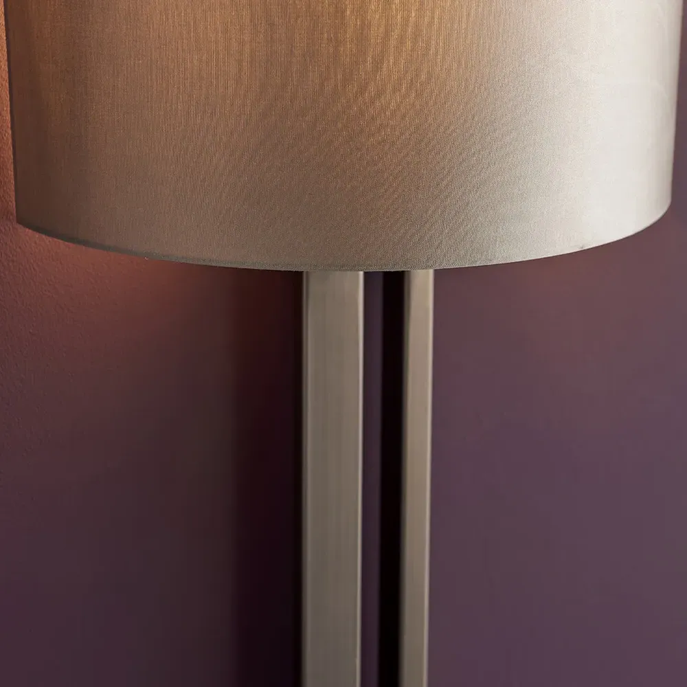 Macrenta Wall Lamp - Bronze, Mink