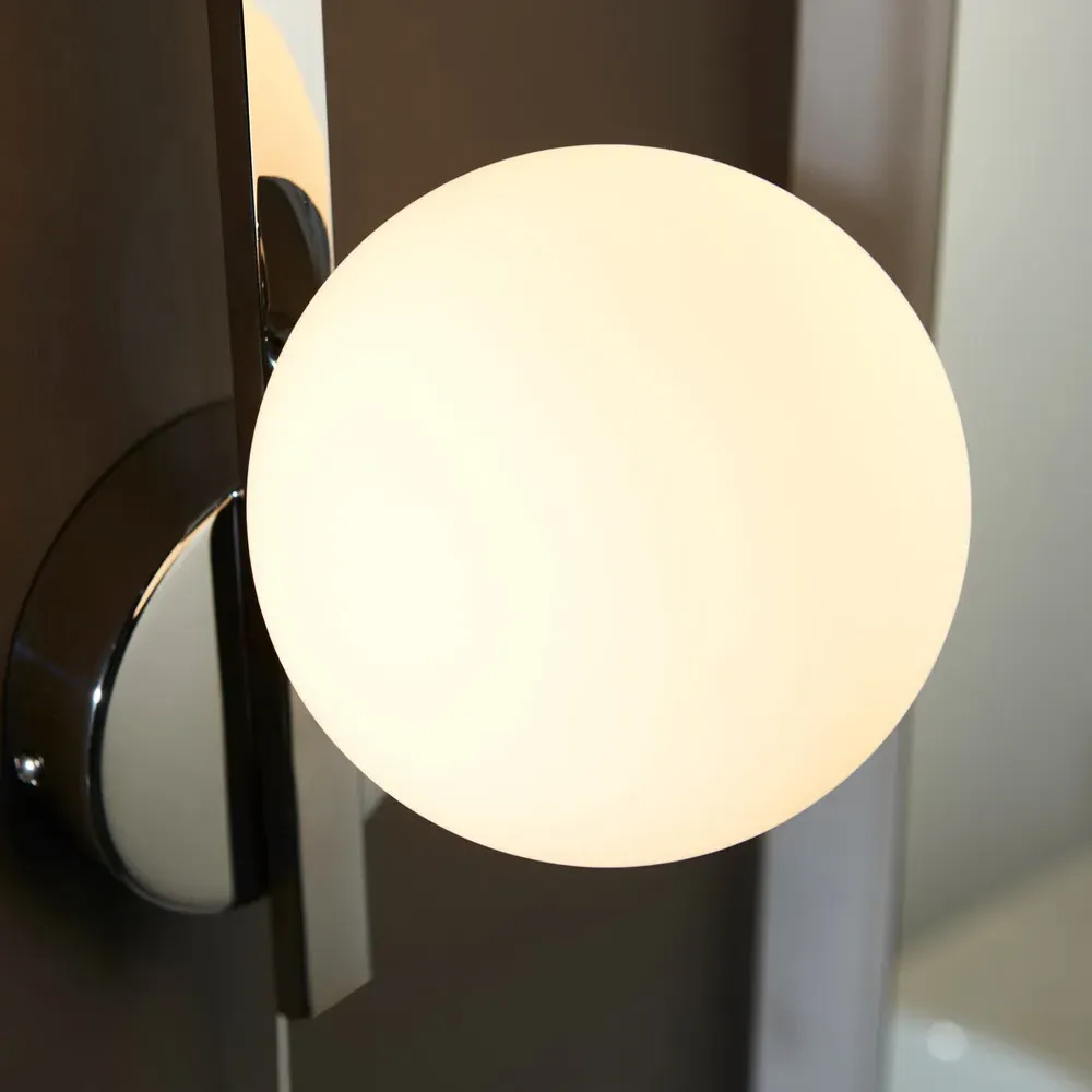 Riomaggiore Bathroom Wall Lamp - Silver, Chrome Plate