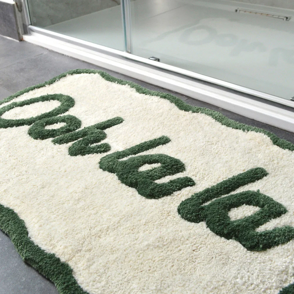Ooh La La Slogan Scallop Bath Mat Non Slip - Green