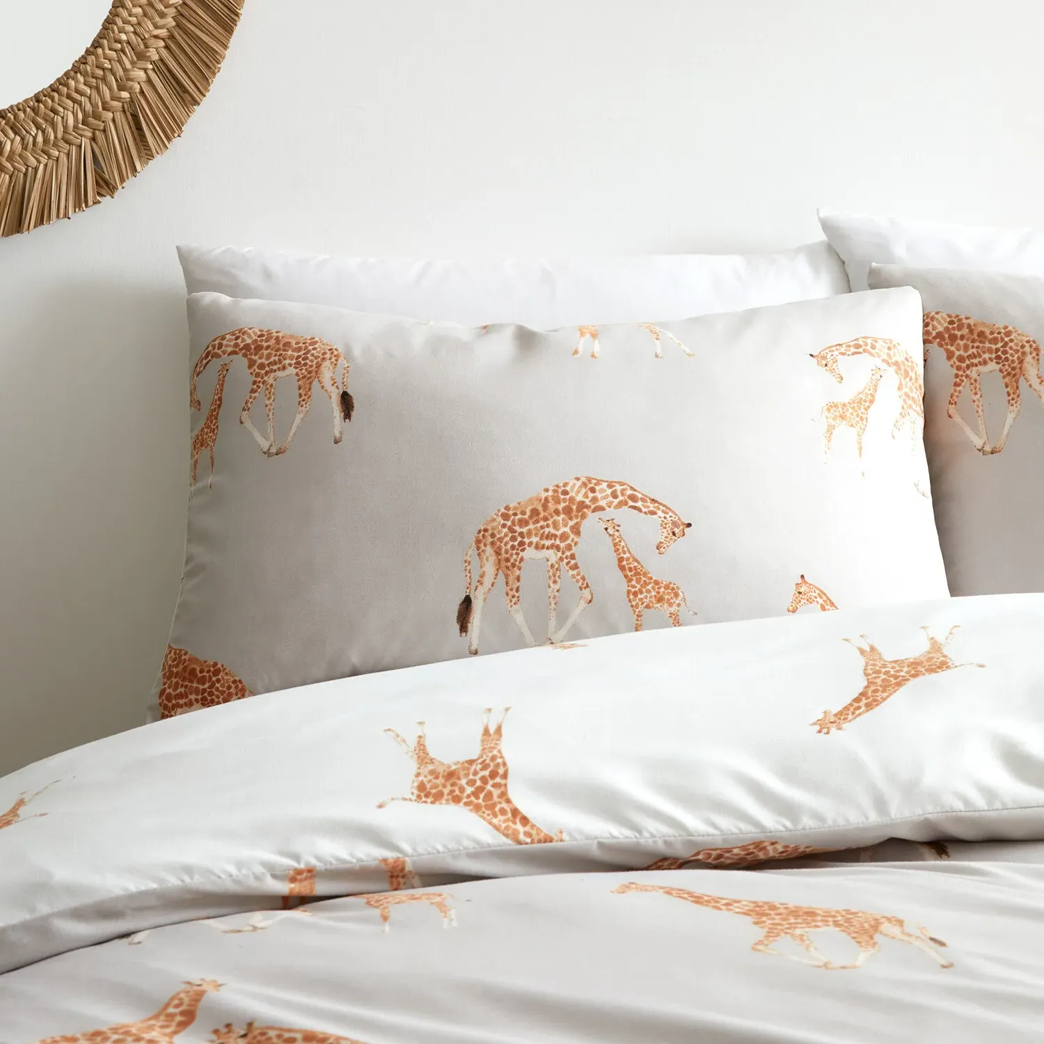 Home Giraffe Double Duvet Cover and Pillowcase Set - Natural
