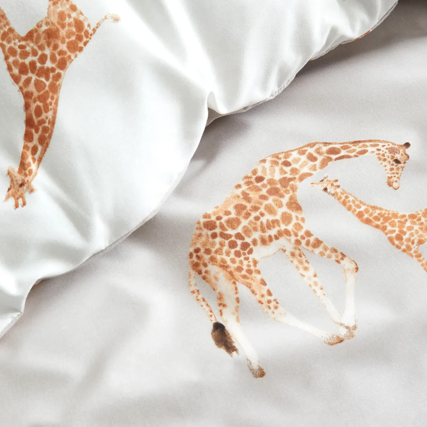 Home Giraffe Single Duvet Cover and Pillowcase Set - Natural