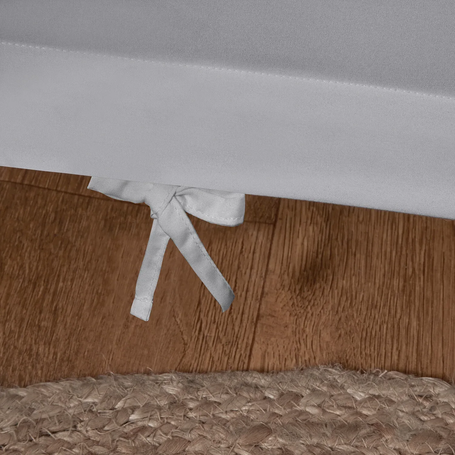 Home Moda King Size Duvet Cover Set with Ties - Silver