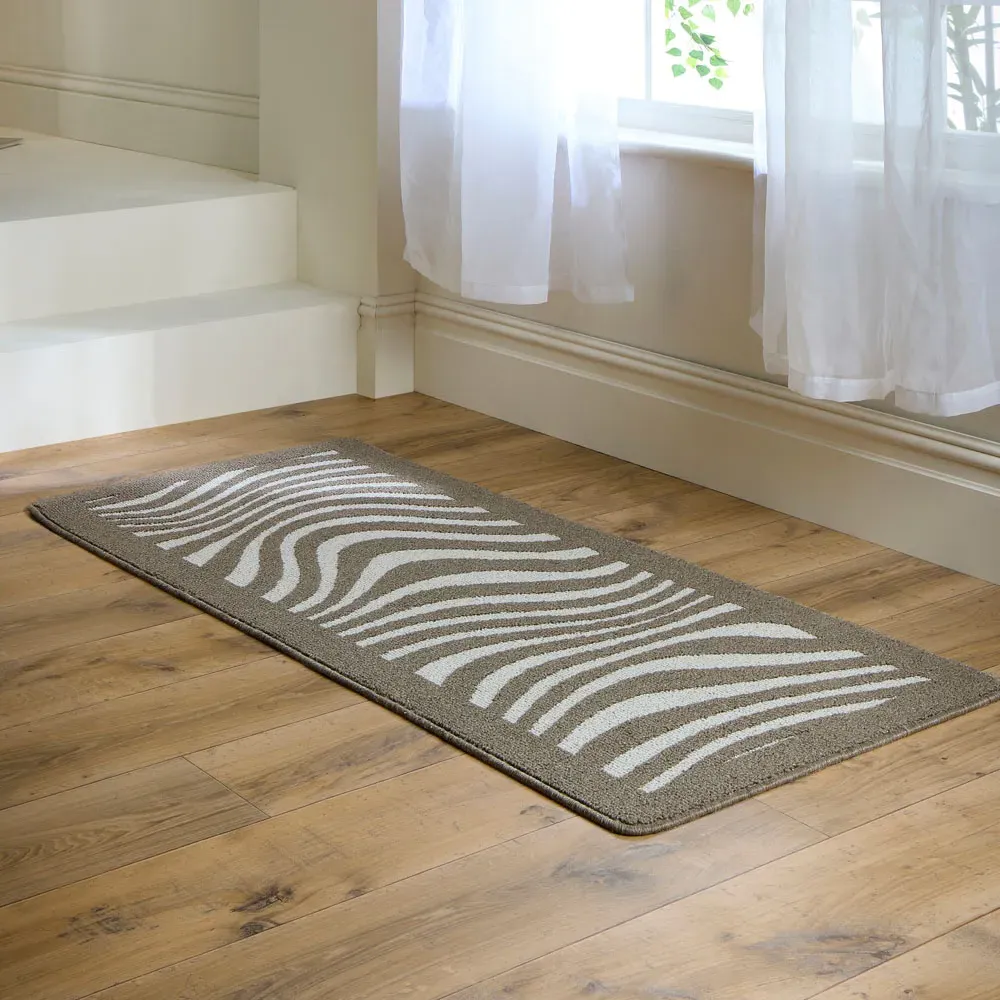 Sculptured Patterned Waves Non Slip Mat - Brown