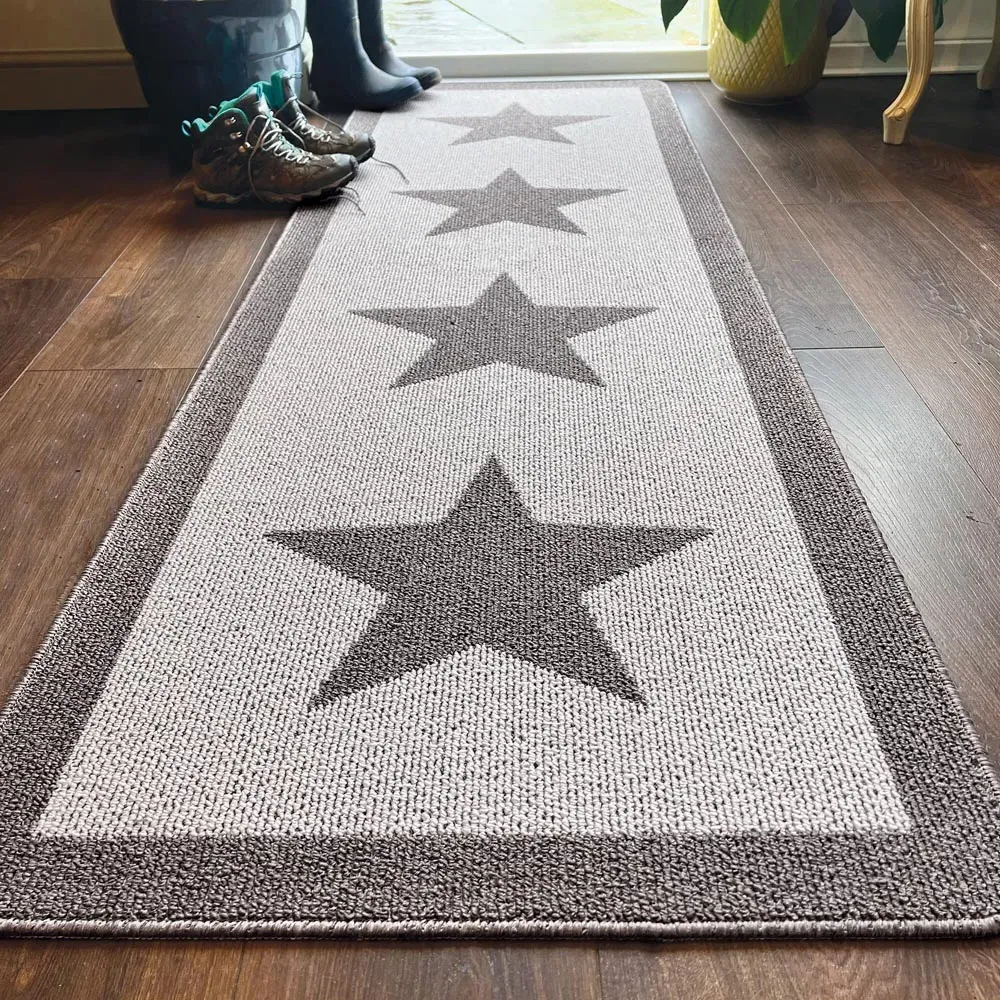 Star Stain Resistant Runner - Grey
