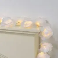 15 LED Rose String Light - White