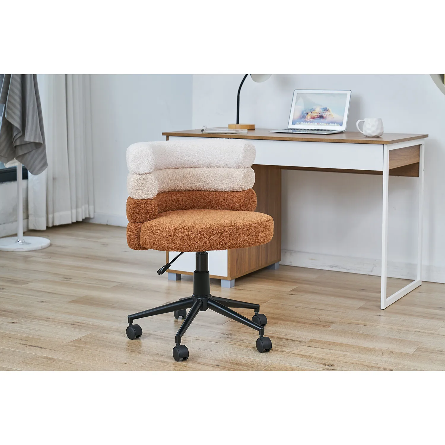 3-Tier Office Chair - Boucle