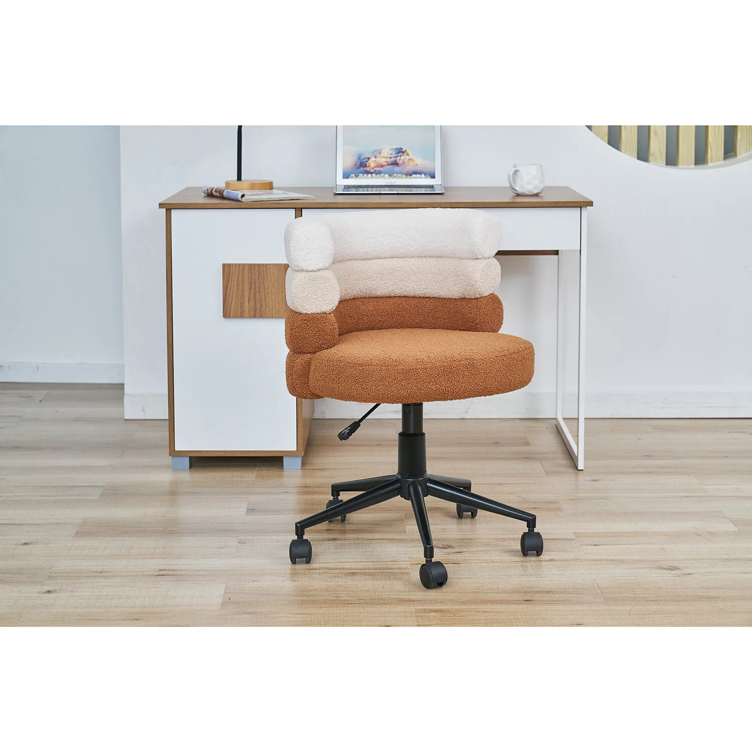 3-Tier Office Chair - Boucle