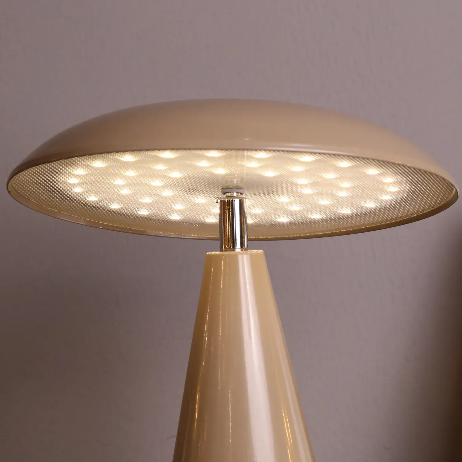 Abel Touch Table Lamp - Coffee