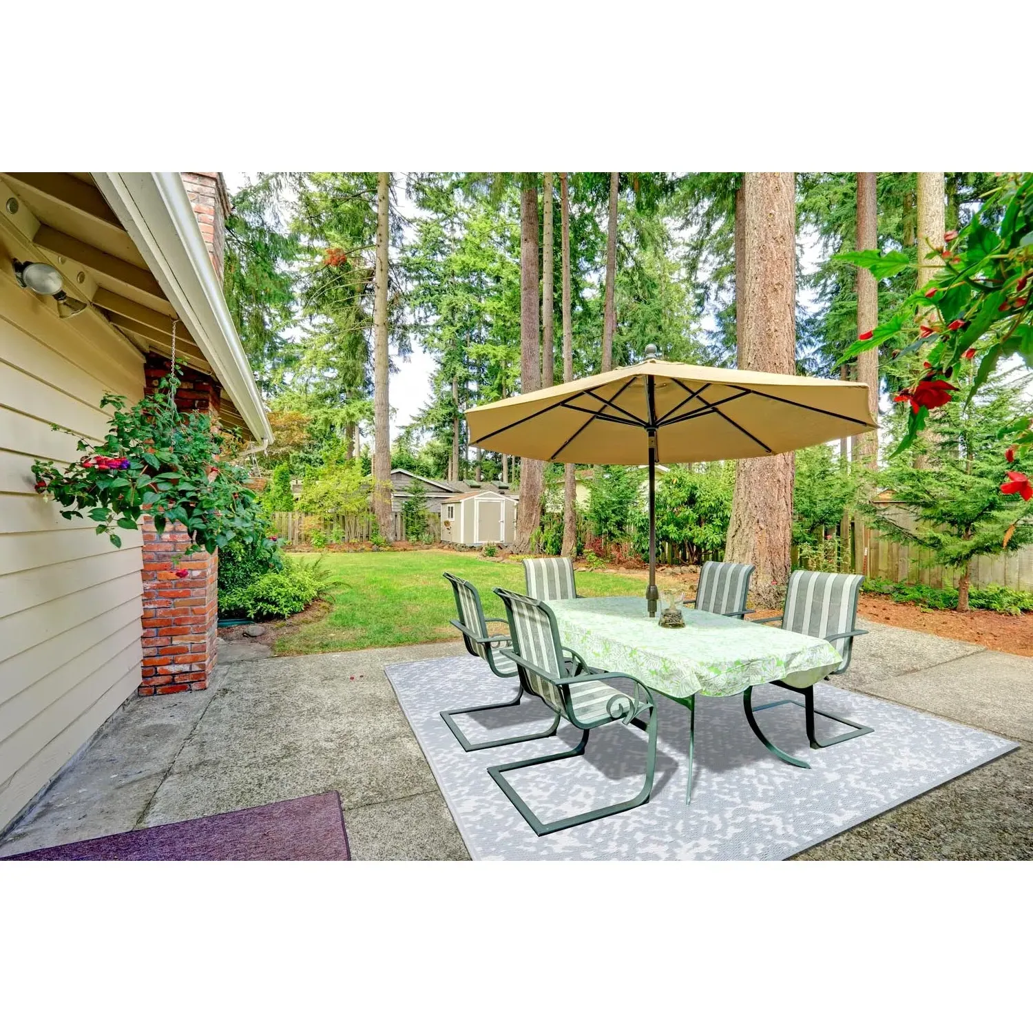 Athena Outdoor Rug - Feather Blue