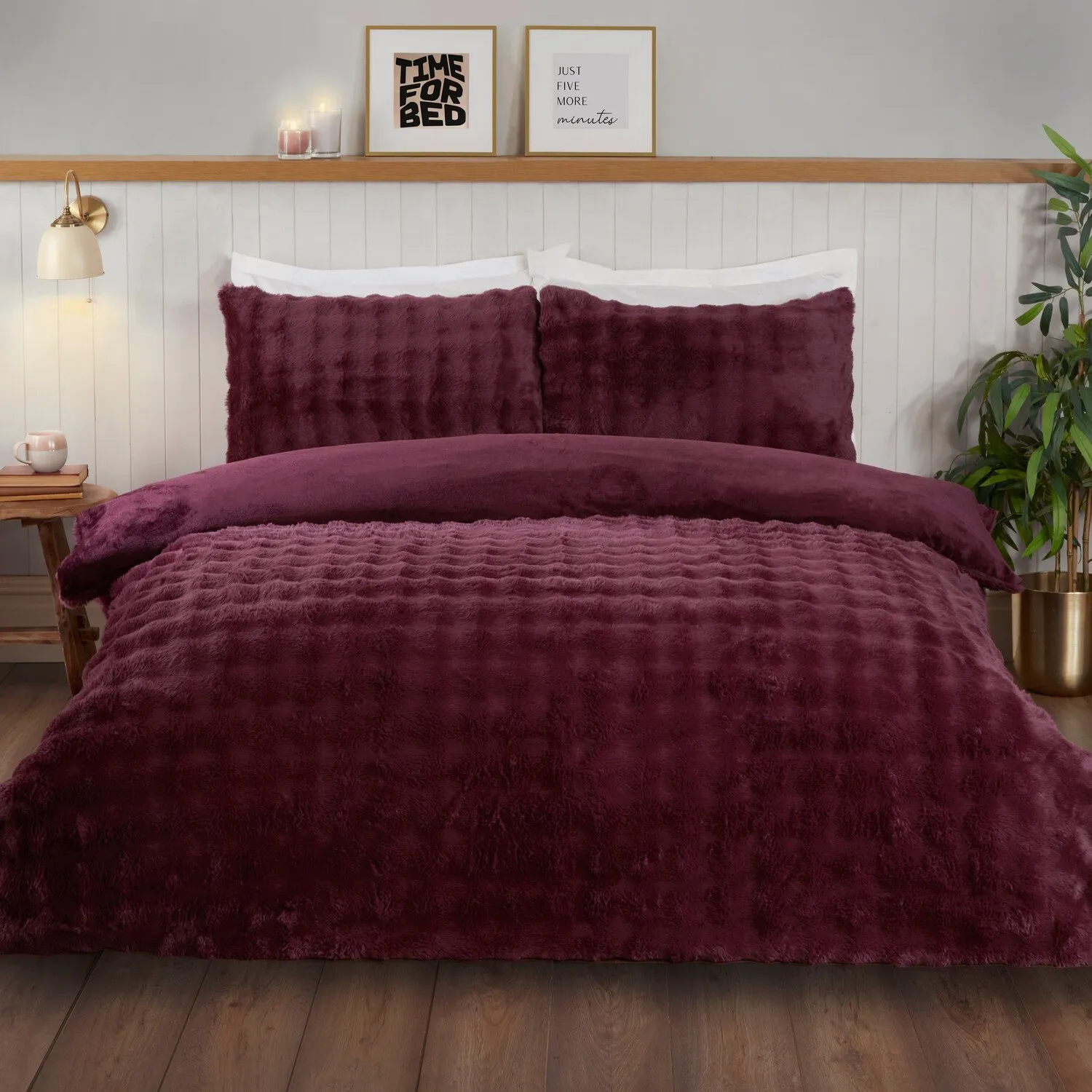Aurora Double Faux Fur Duvet Set - Berry