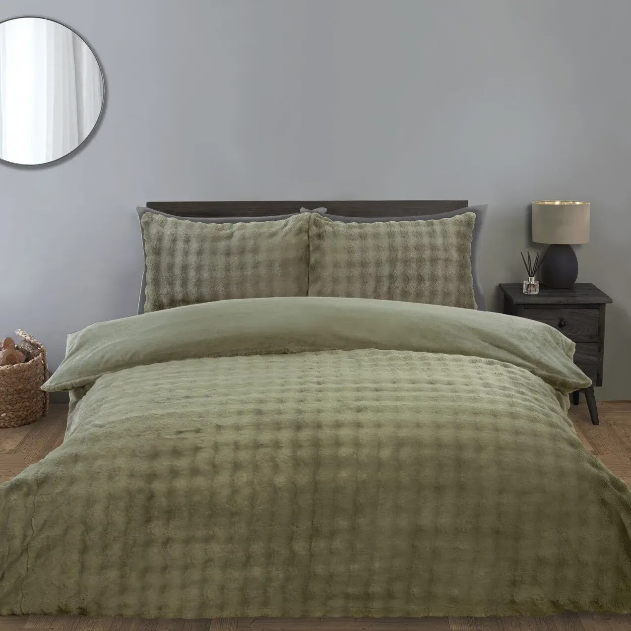 Aurora Faux Fur Duvet Set - Green