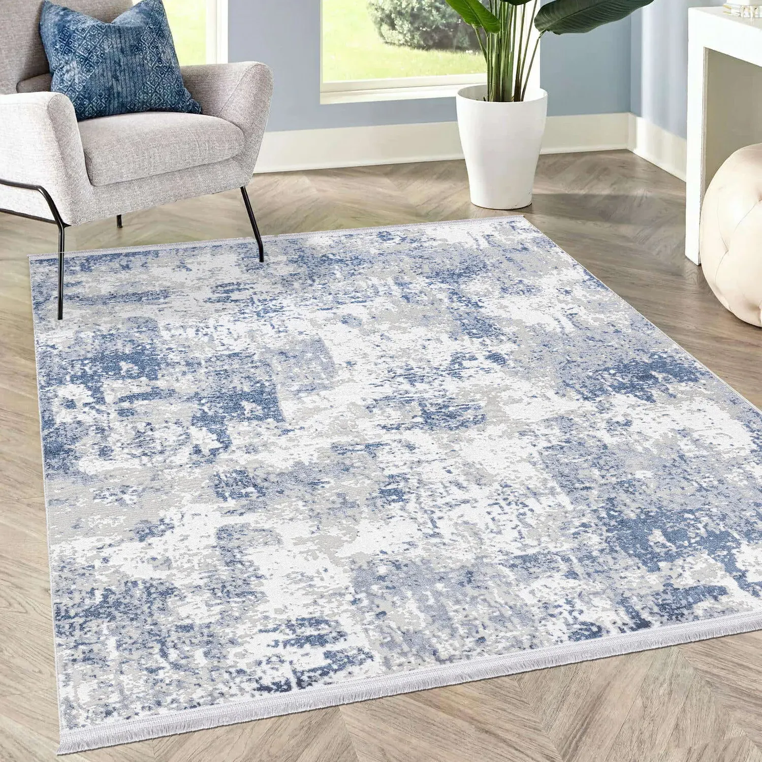 Belvedere 120cm Distressed Rug - White and Blue