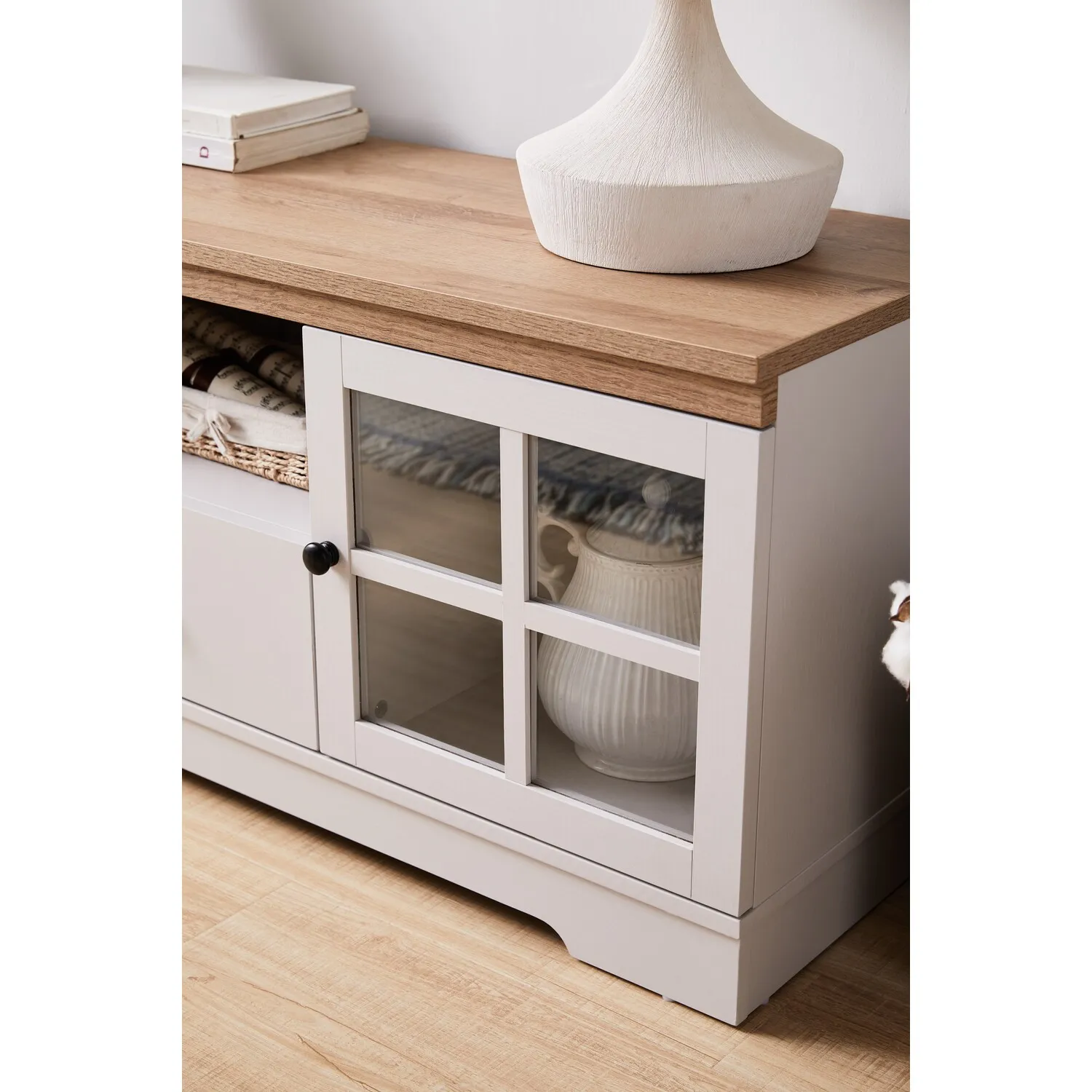 Cambridge 2 Door TV Cabinet with Drawer - Light Grey, Oak
