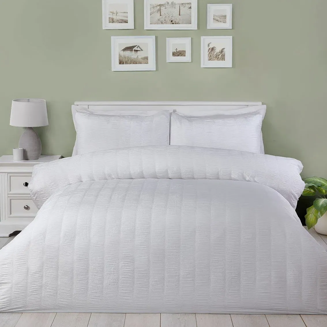 Cassie Crinkle Stripe Super King Duvet Set - Silver