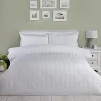 Cassie Crinkle Stripe Super King Duvet Set - White