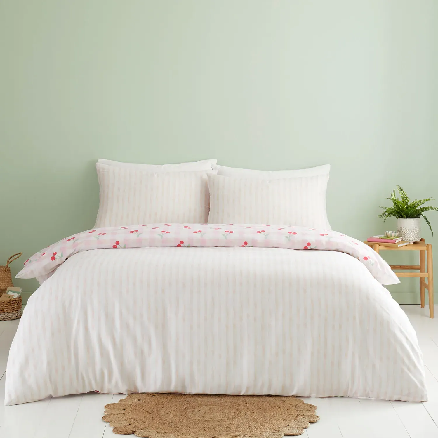 Cherries Gingham Double Duvet Set - Pink