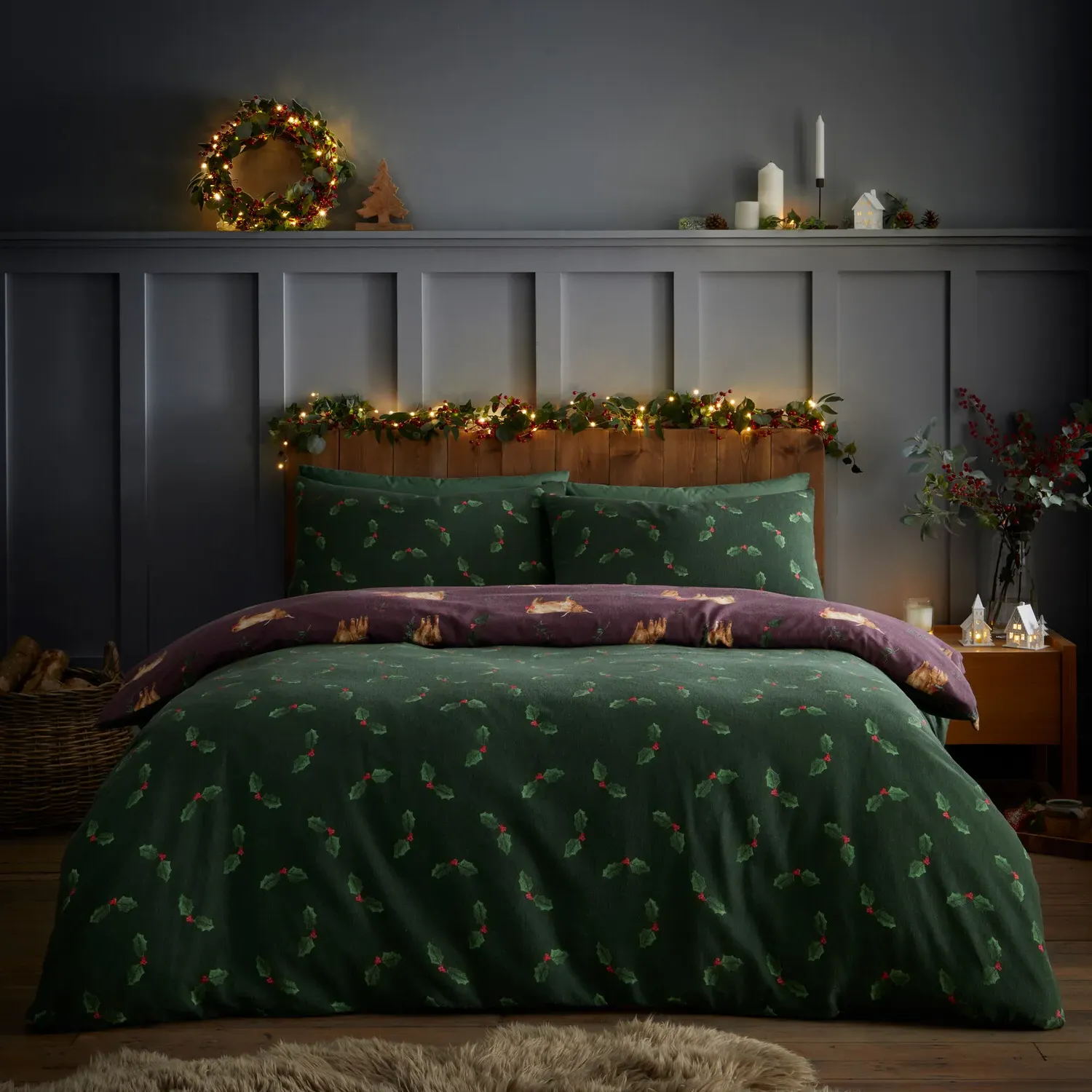 Christmas Highland Cows Superking Duvet Set - Burgundy